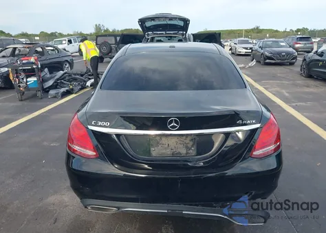 2021 Mercedes-Benz C 300 4Matic из США, поврежденный, VIN W1KWF8EB7MR648556